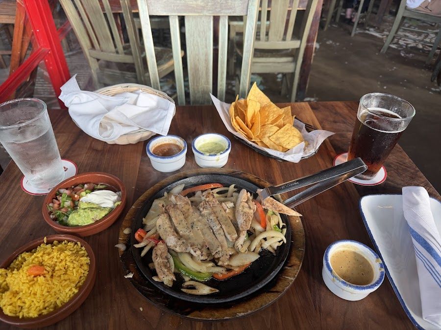 The Original Ninfa's Bar bar service
