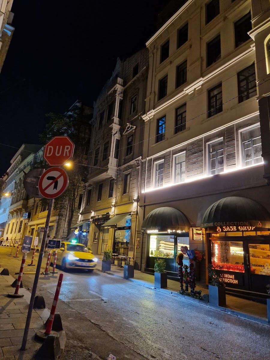 Cervecero Karakoy atmosphere