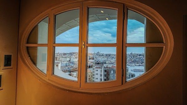 The Populist Istanbul