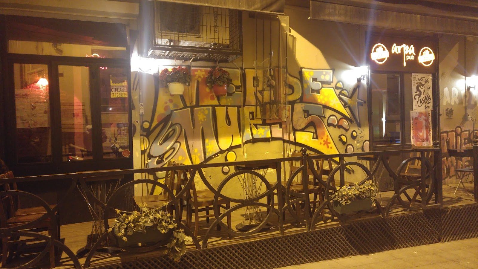Arpa Bar in Istanbul