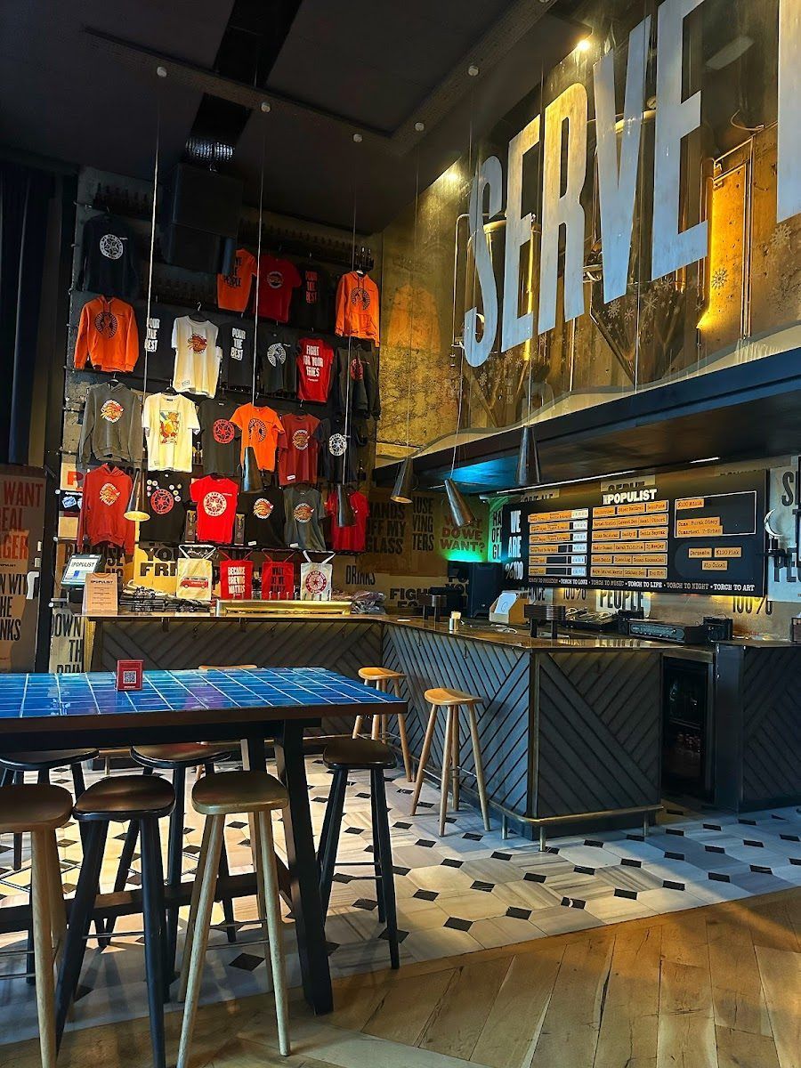 Bomonti Aksam Cafe bar service