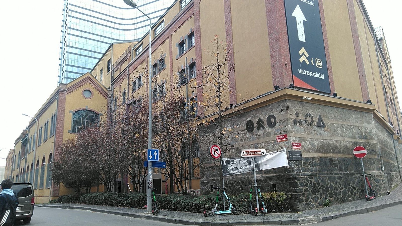 Bomonti Beer Garden, Istanbul