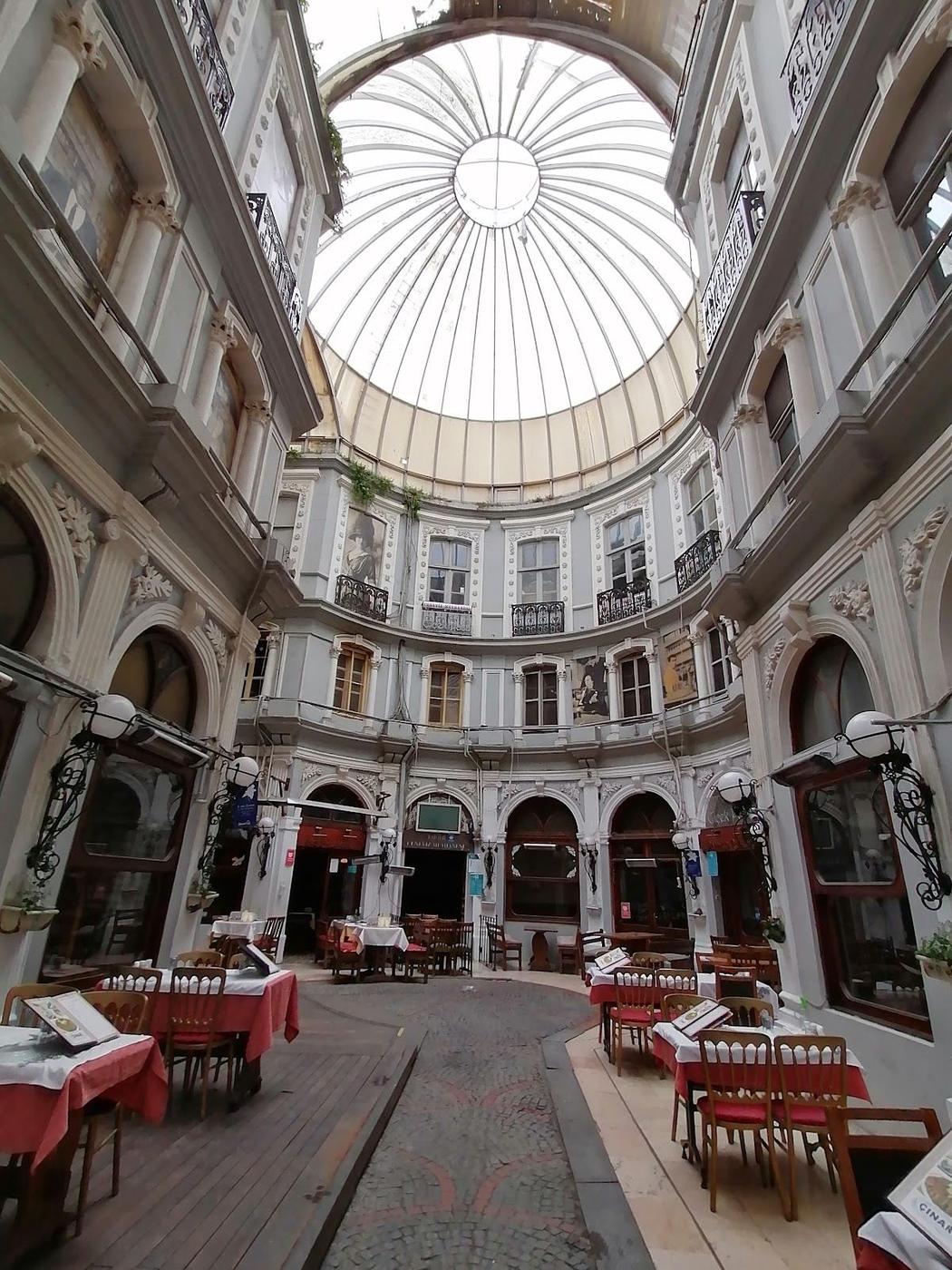 Çiçek Pasajı, Istanbul