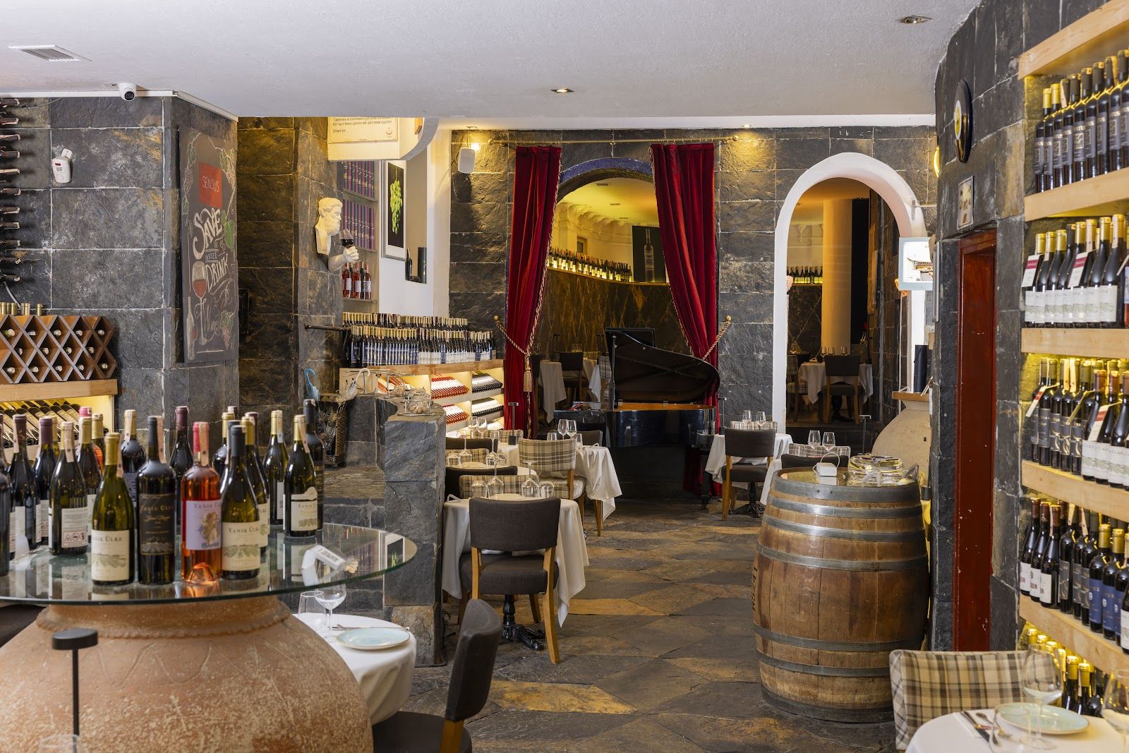 Sensus Wine Bar