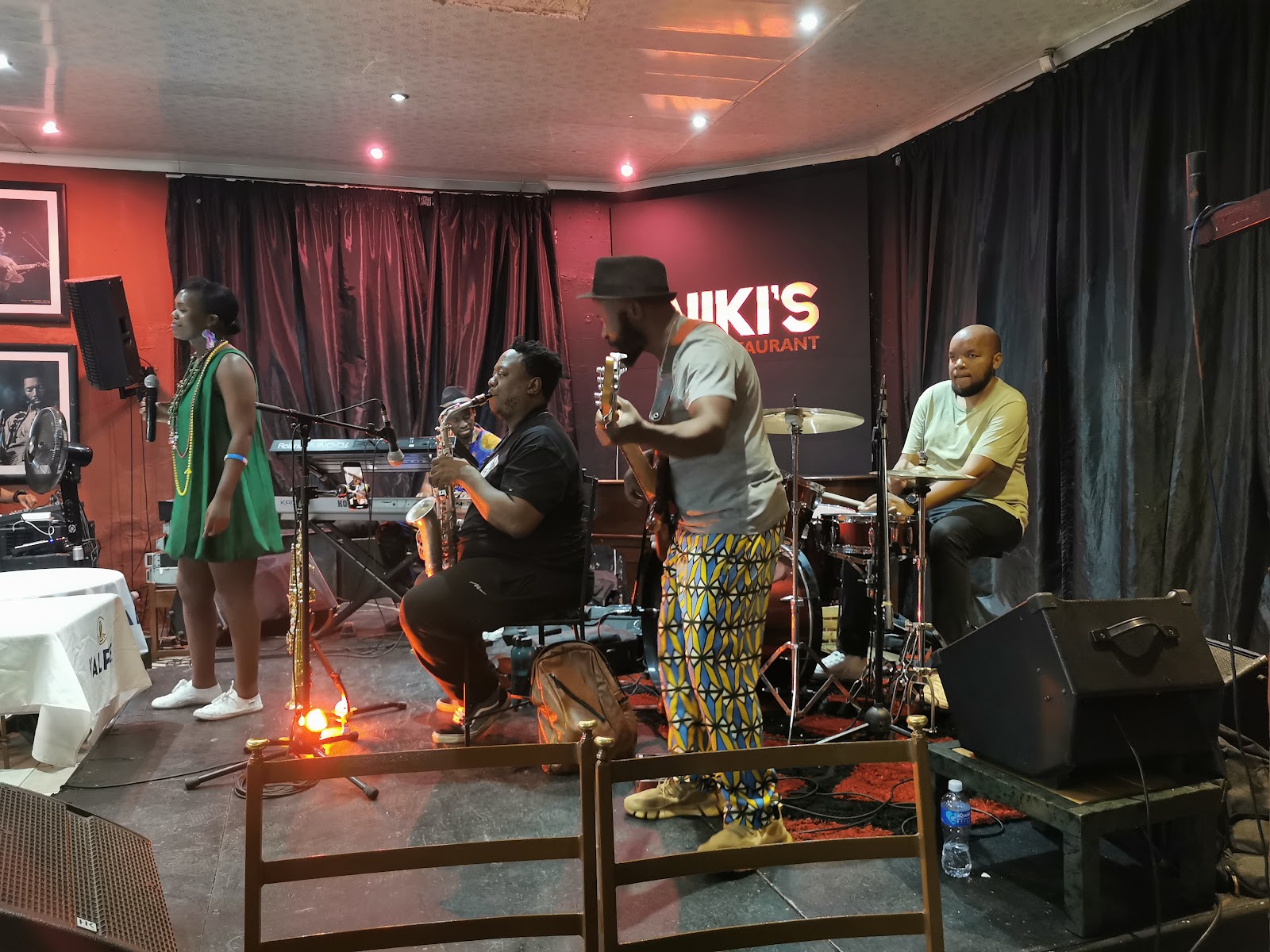 Niki's Oasis, Johannesburg