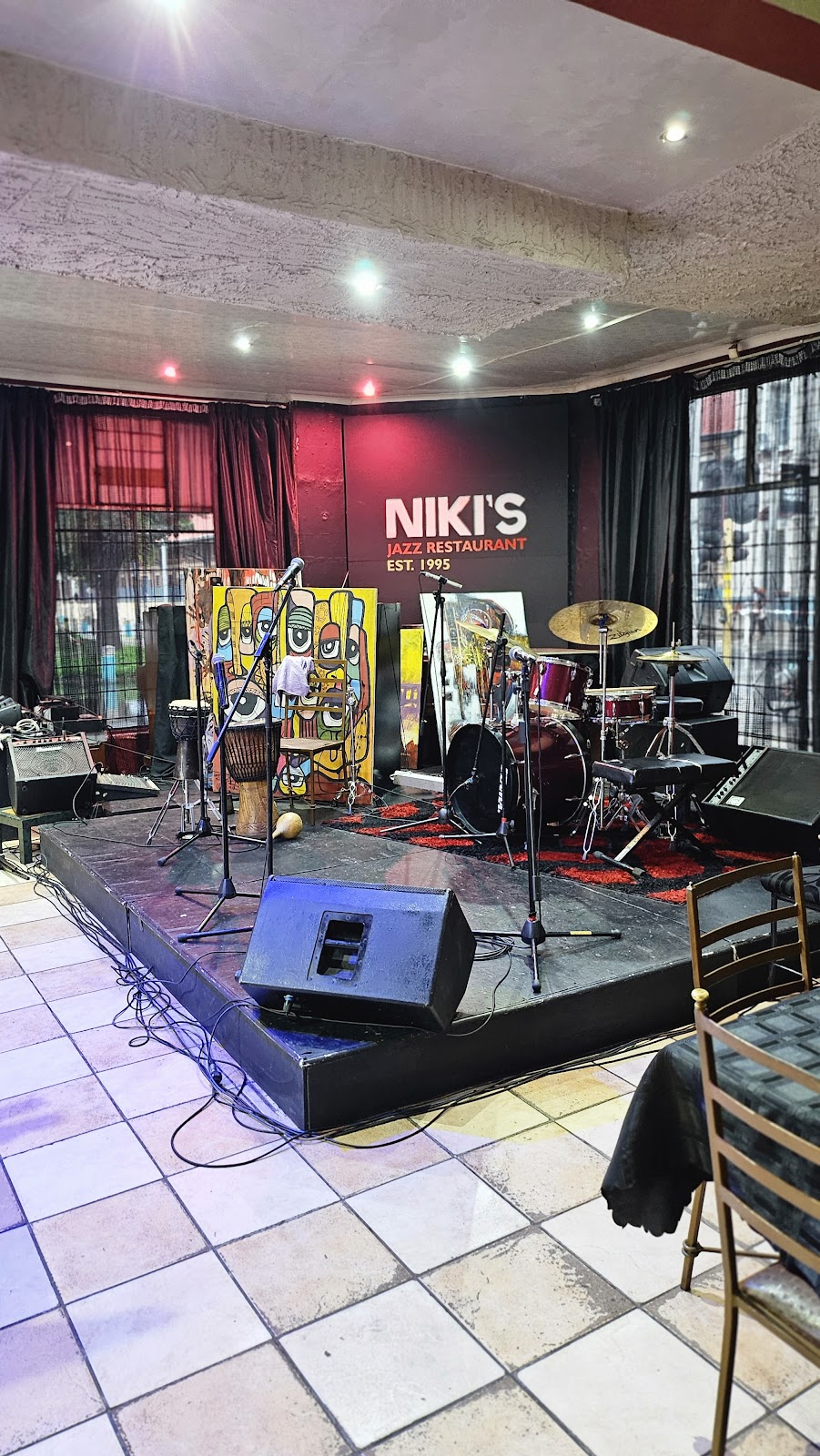 Niki's Oasis, Johannesburg