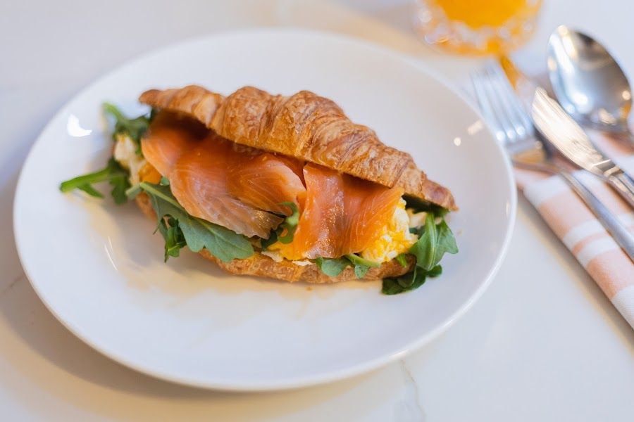 Cafe Mlynska bar service