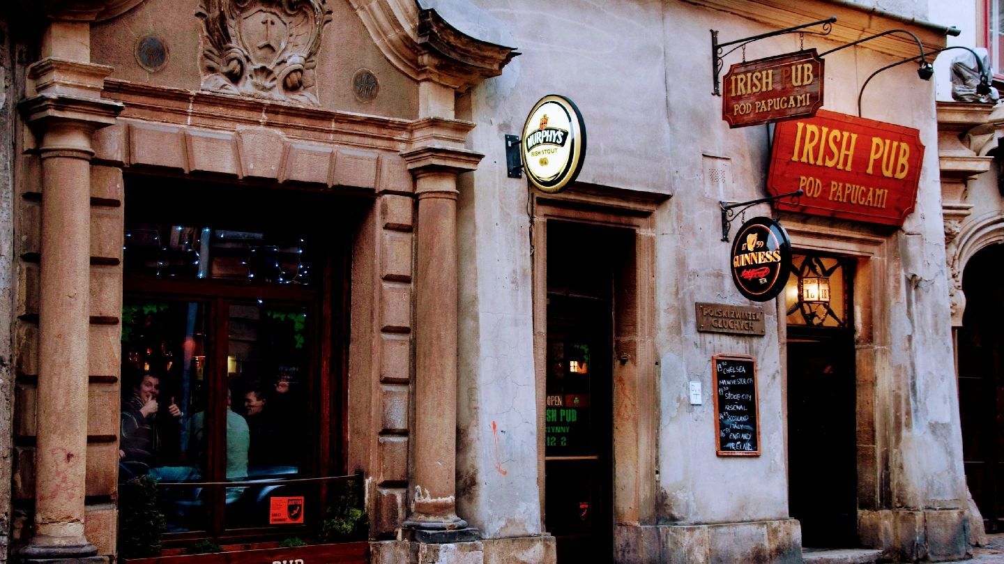 Pub Pod Papugami Krakow bar interior