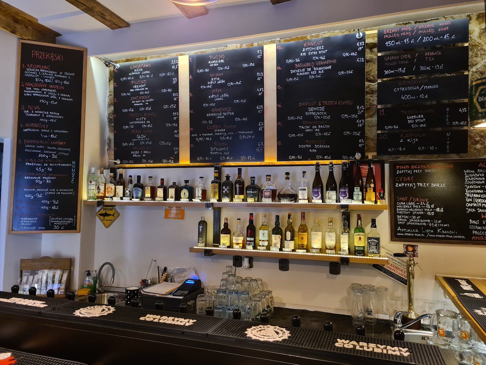 Strefa Piwa Krakow bar interior