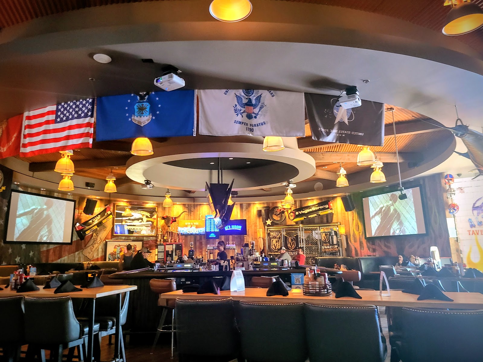 Blondies Sports Bar