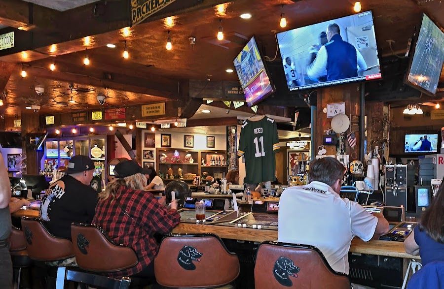 Big Dogs Brewing West Vegas atmosphere