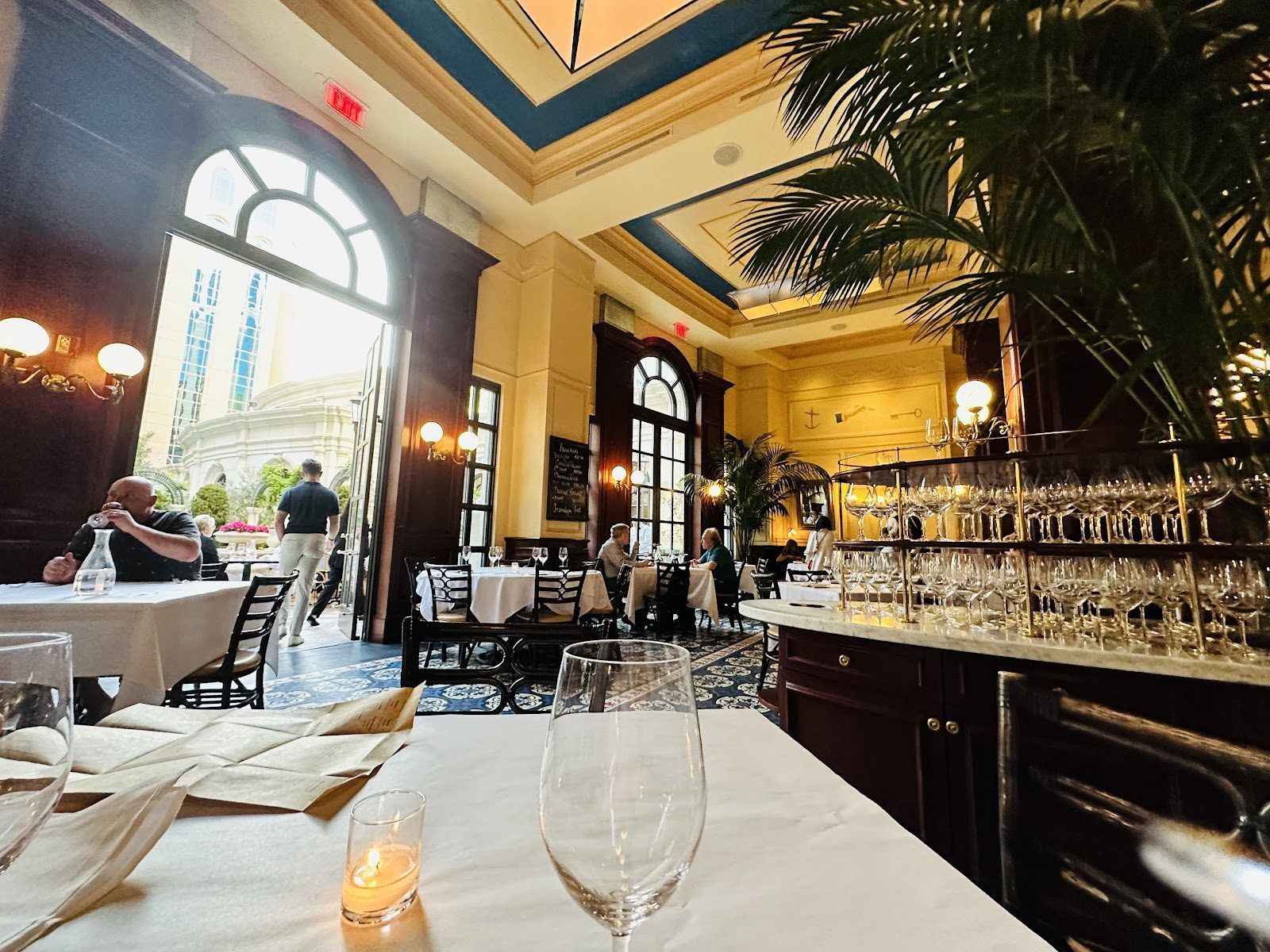 Bouchon Bar at Venetian Las Vegas bar interior