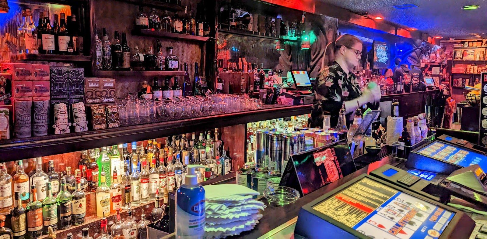 Frankie's Tiki Room Las Vegas bar interior