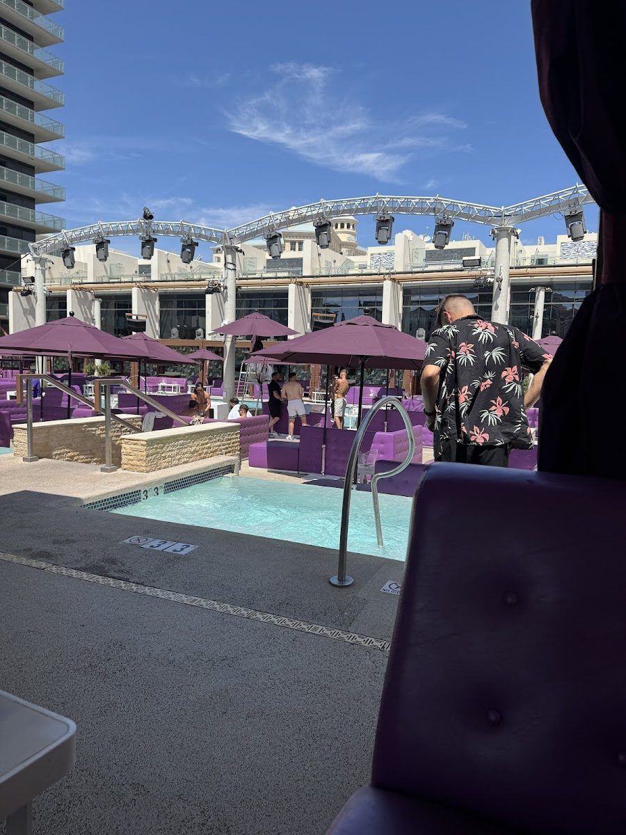 Marquee Nightclub & Dayclub Strip atmosphere