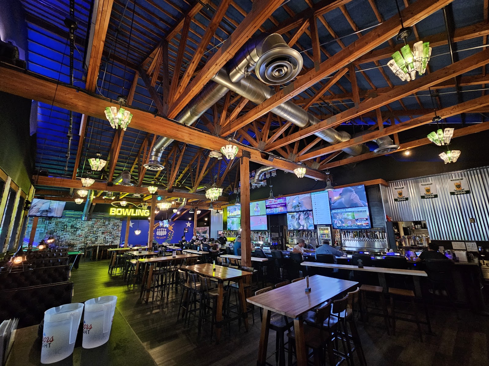 Sporting Life Bar