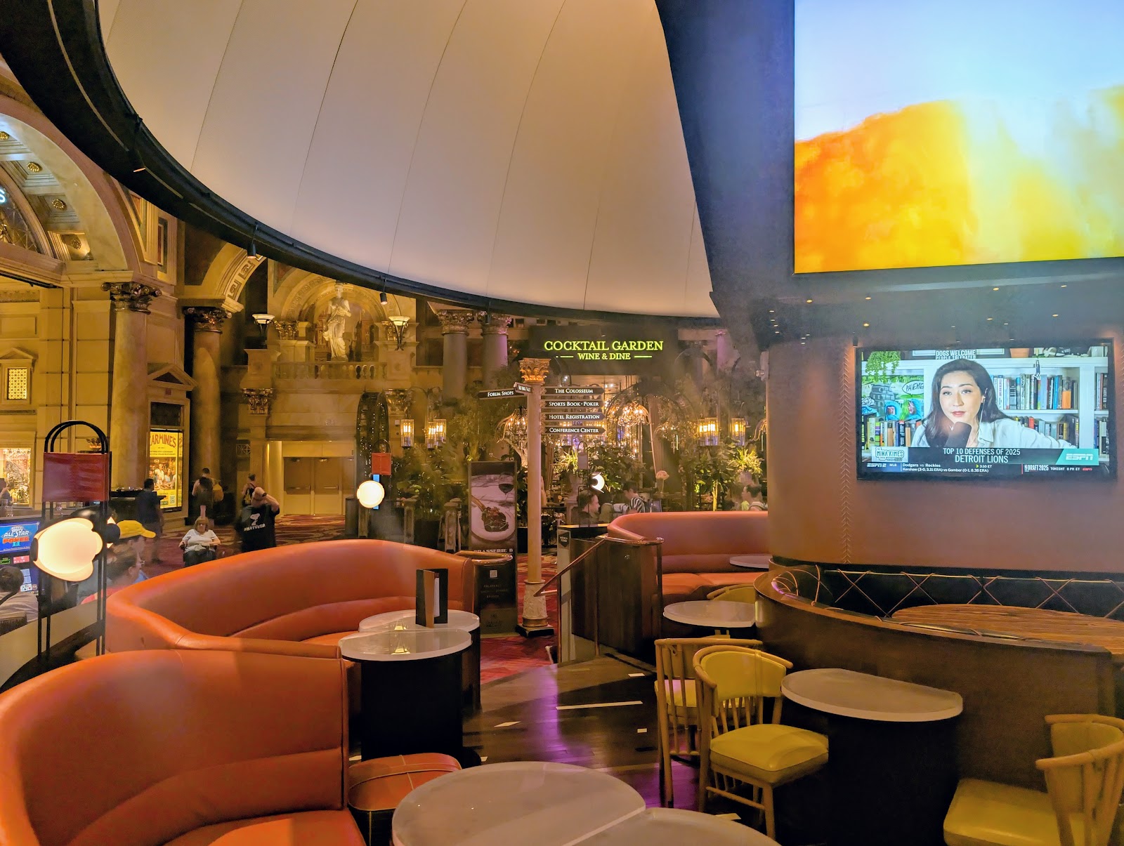 Tom's Watch Bar