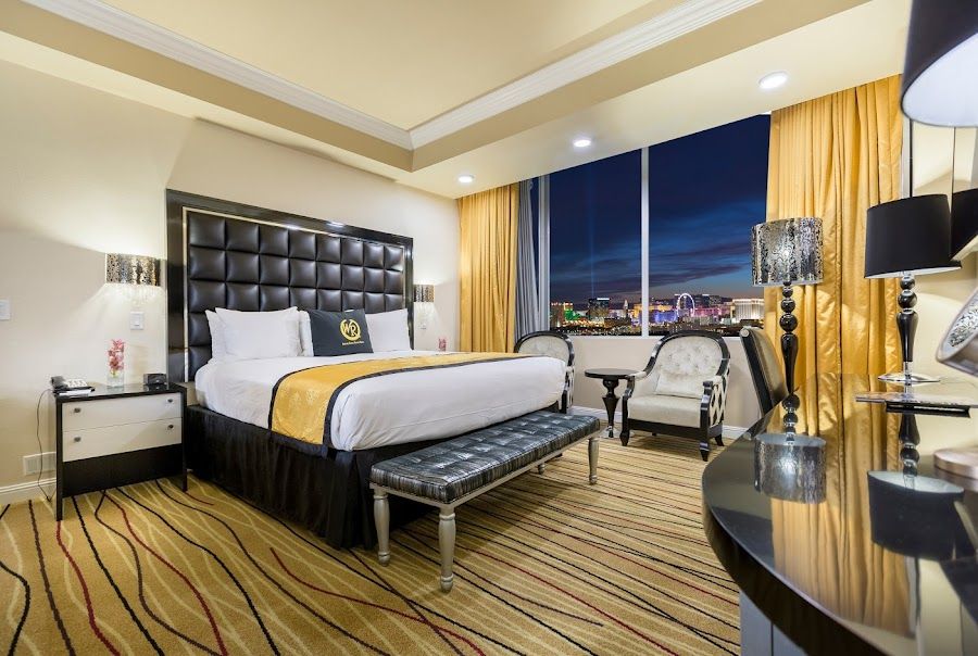 Velvet Lounge at Westgate Las Vegas interior