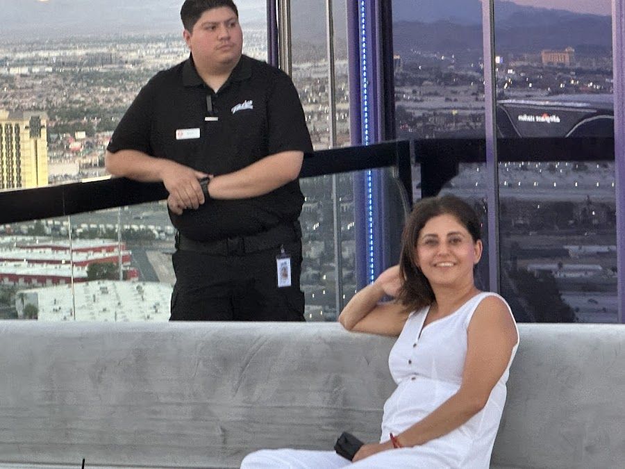 VooDoo Rooftop Lounge bar service