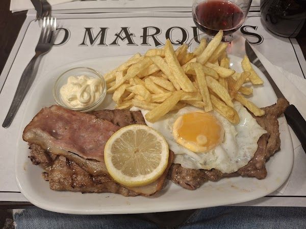 Red Frog Speakeasy Lisbon