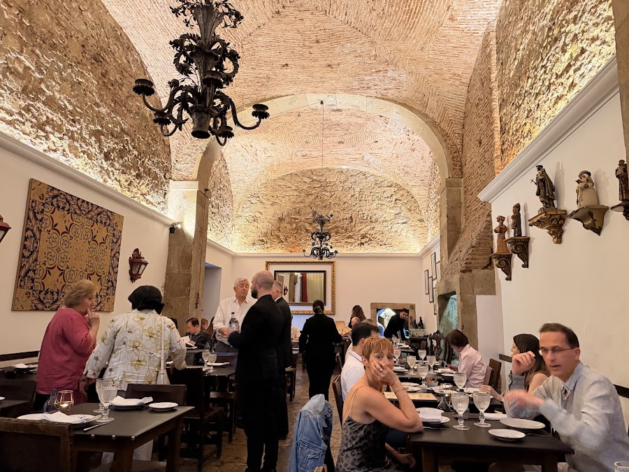 Casa de Linhares, Lisbon