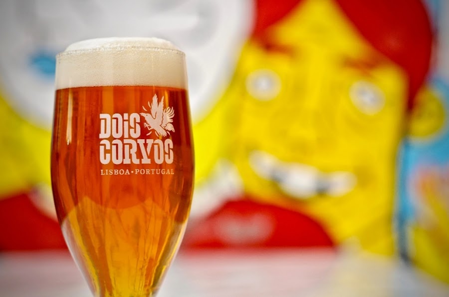 Dois Corvos Taproom, Lisbon