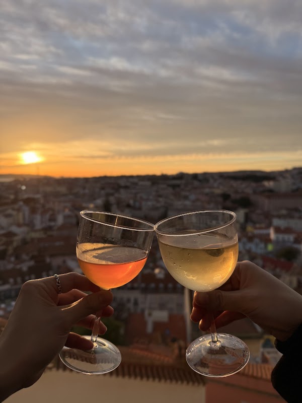 Entretanto Rooftop Bar in Lisbon