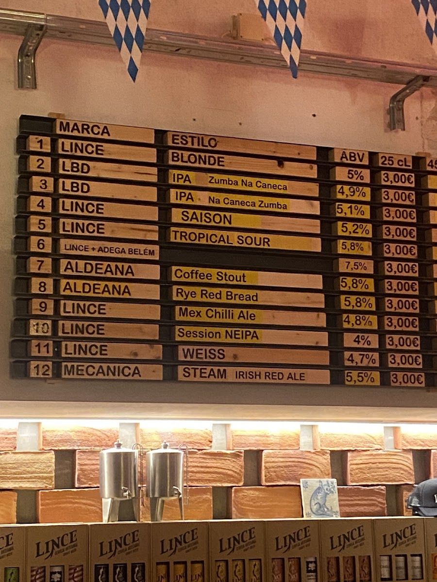 Lince Beer cocktail at the bar