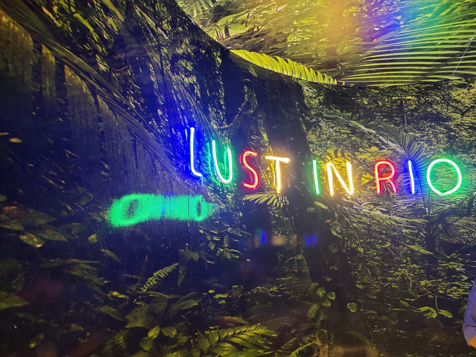 Lust in Rio, Lisbon
