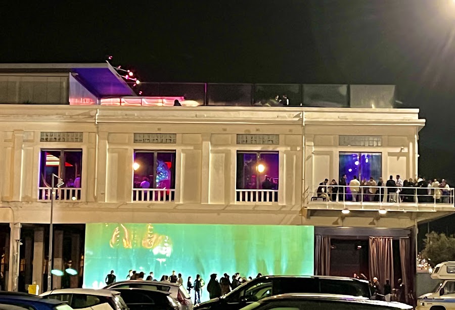 Lux Fragil, Lisbon