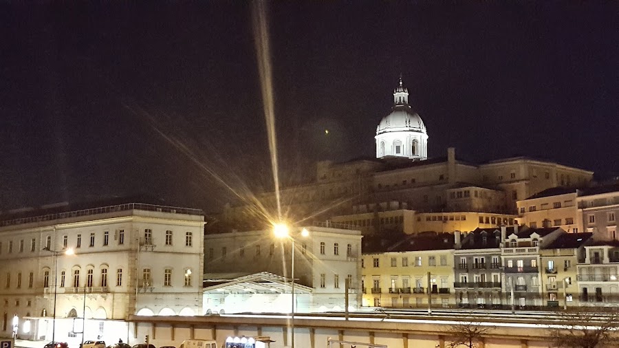 Lux Fragil, Lisbon
