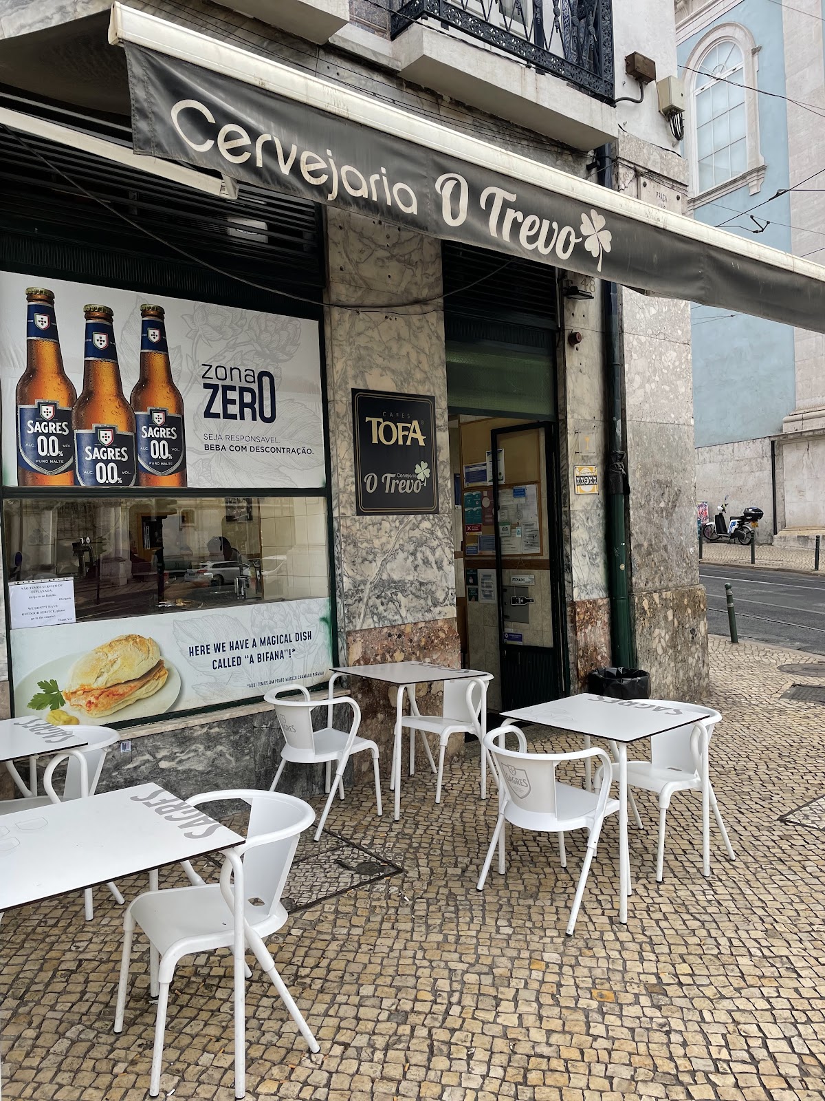 O Trevo, Lisbon