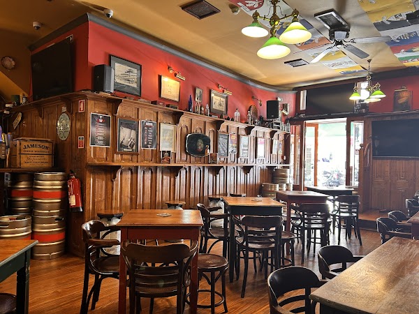 Hennessy's Irish Pub Lisbon