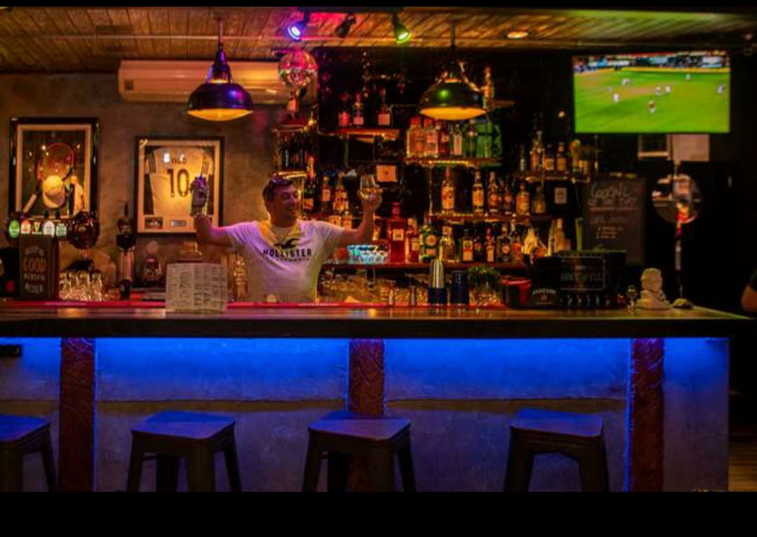 Spot Lisboa Lisbon bar interior