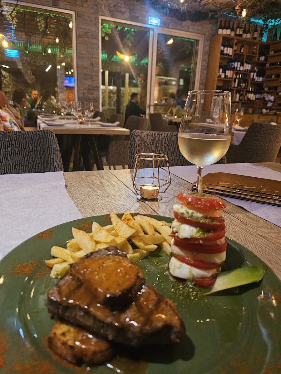 Tabua Rasa Lisbon interior