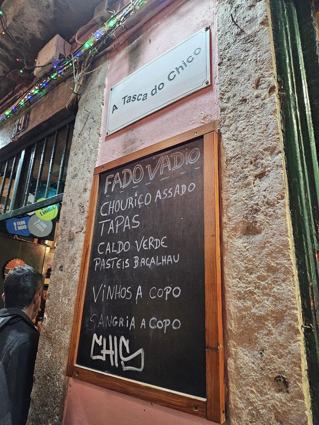 Tasca do Chico, Lisbon