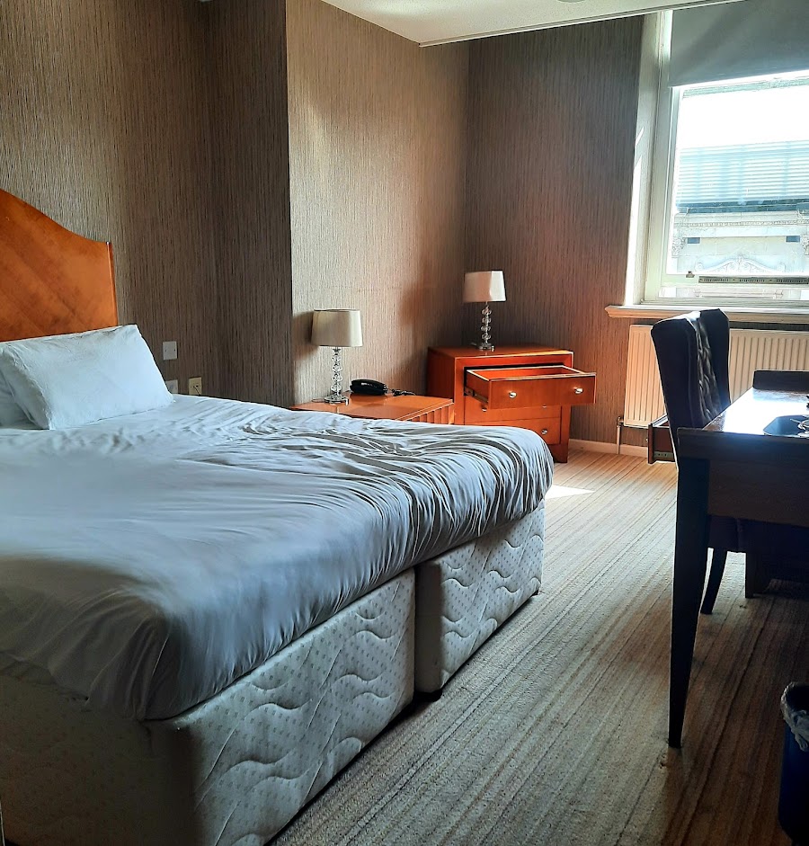 The Thomas Frost, Liverpool