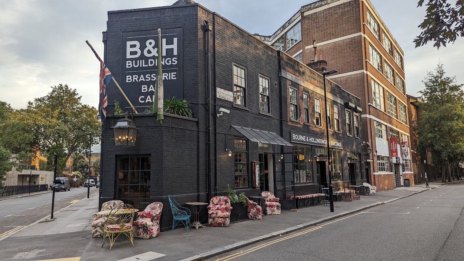 Bourne and Hollingsworth Buildings seating and atmosphere