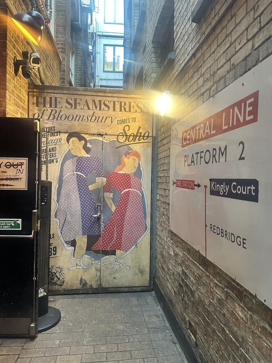 Cahoots, London