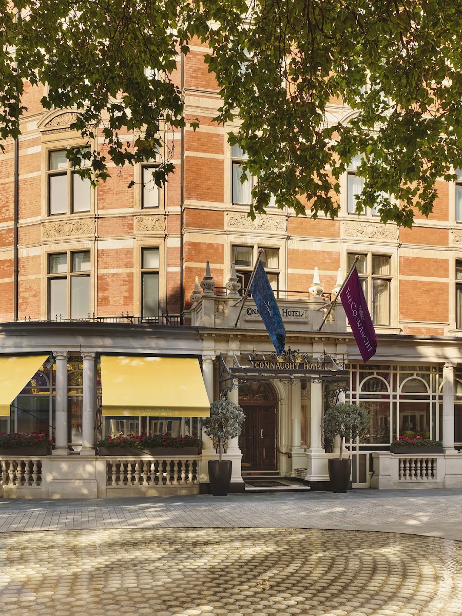 Coburg Bar, London