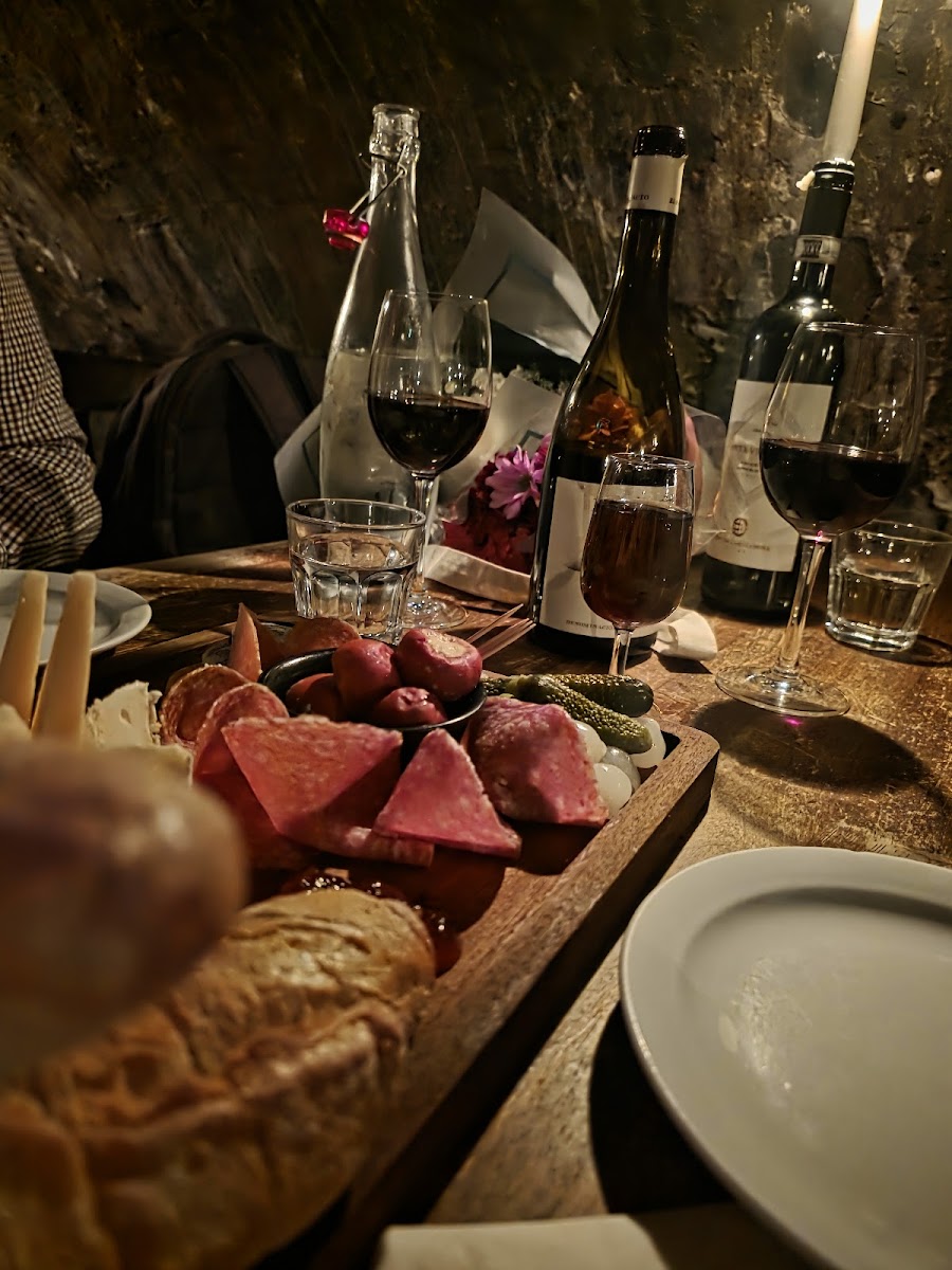 Gordon's Wine Bar, London