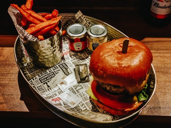 Sports Bar & Grill Marylebone London