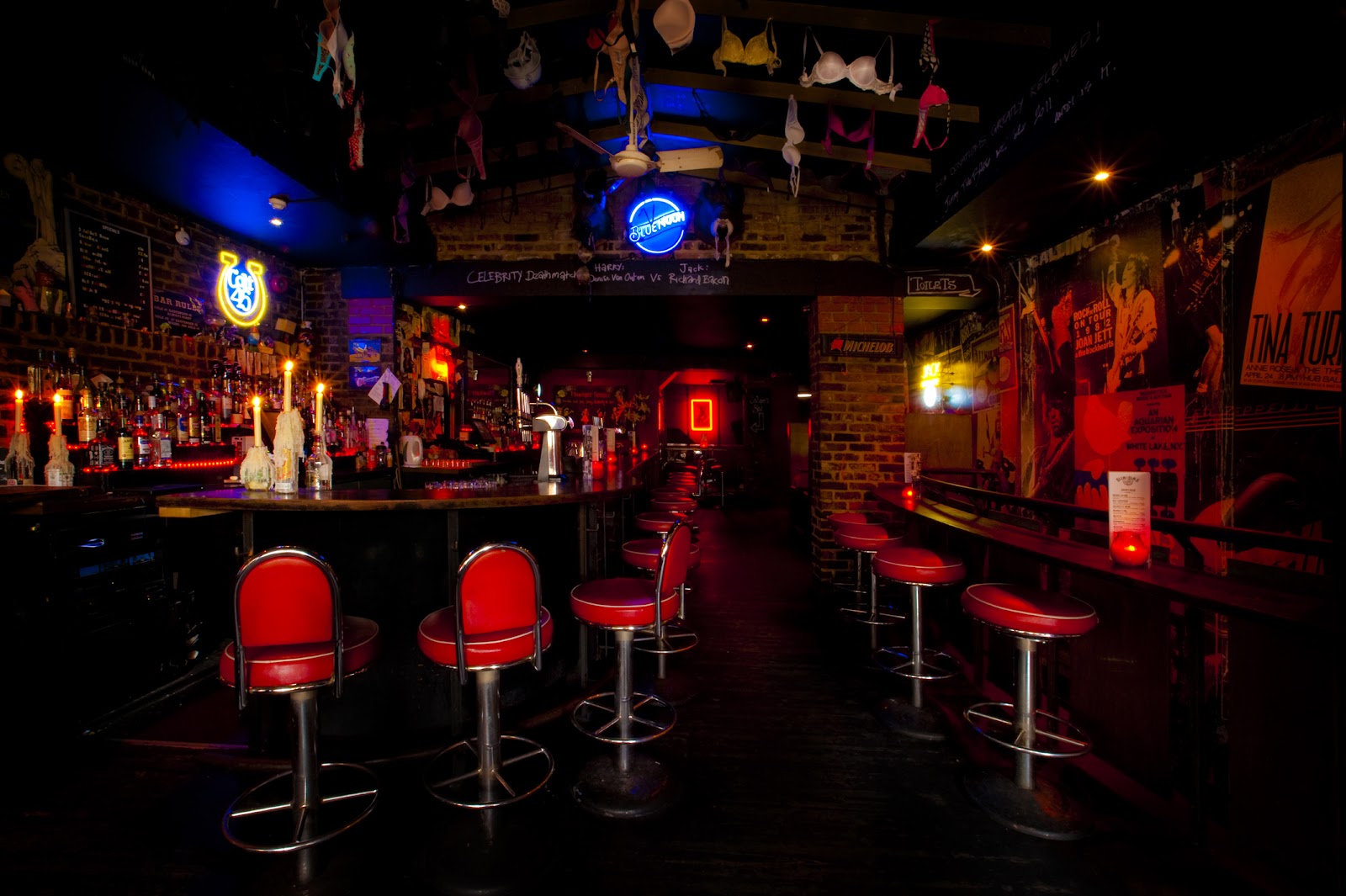 Slim Jim's Liquor Store interior 4