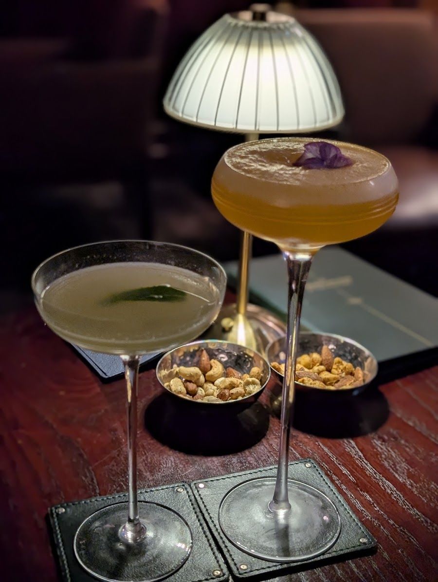 The American Bar at The Stafford bar service