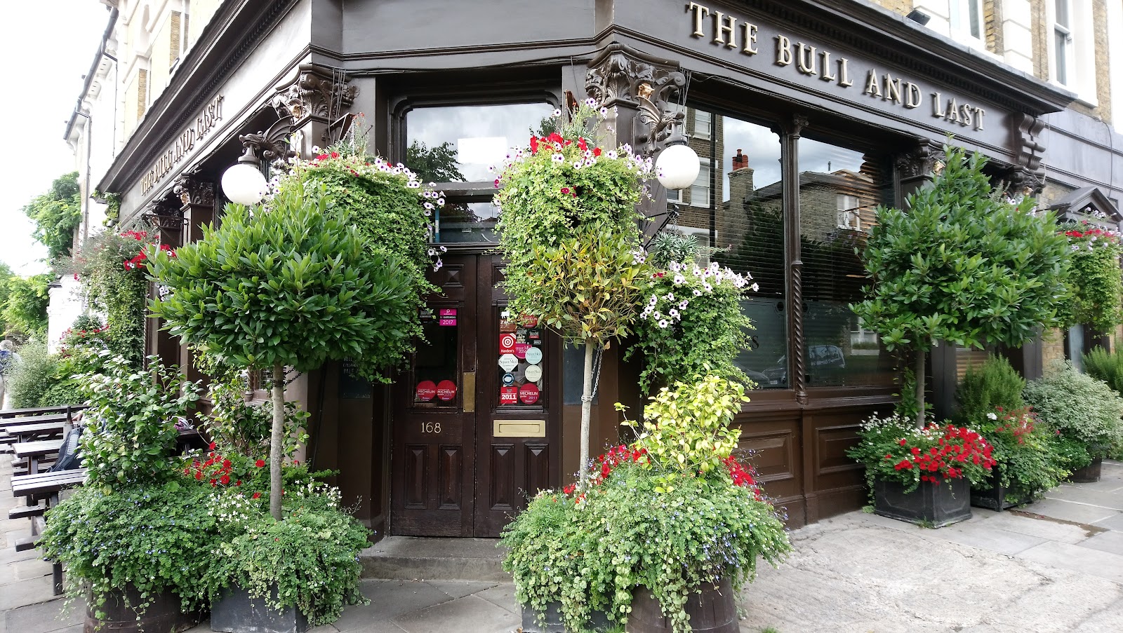 The Bull and Last, London