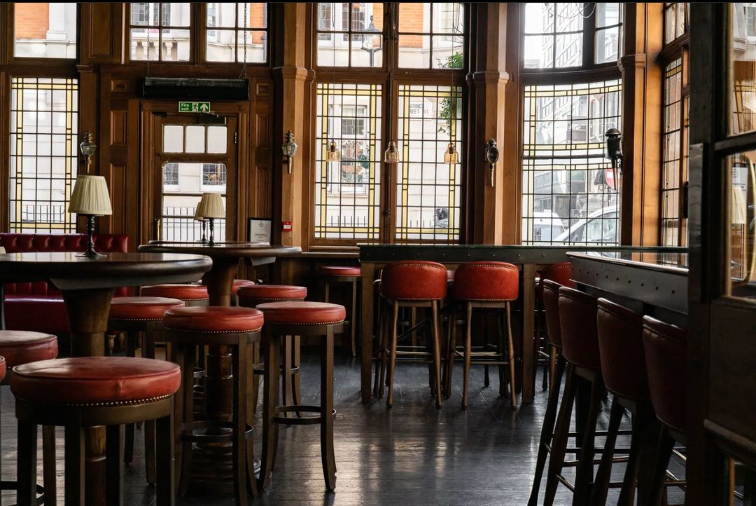 The Coach Makers Arms interior 4