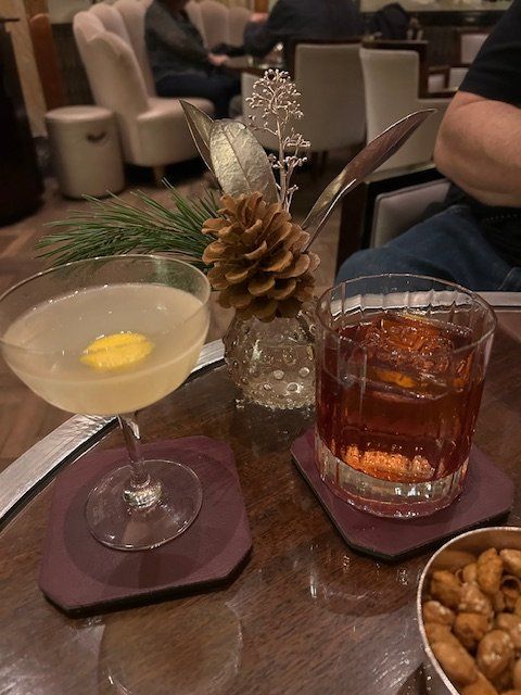 The Fumoir at Claridge's bar service