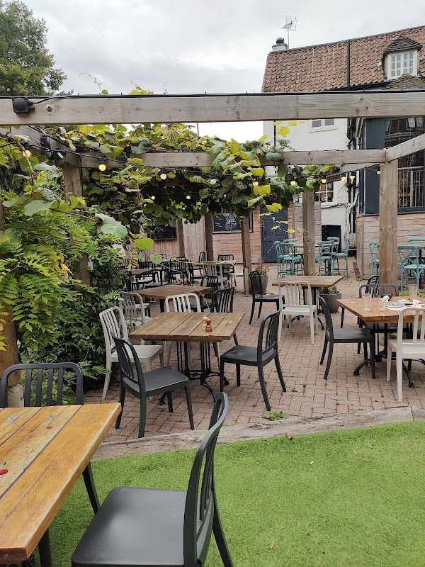 Sports Bar & Grill Marylebone London