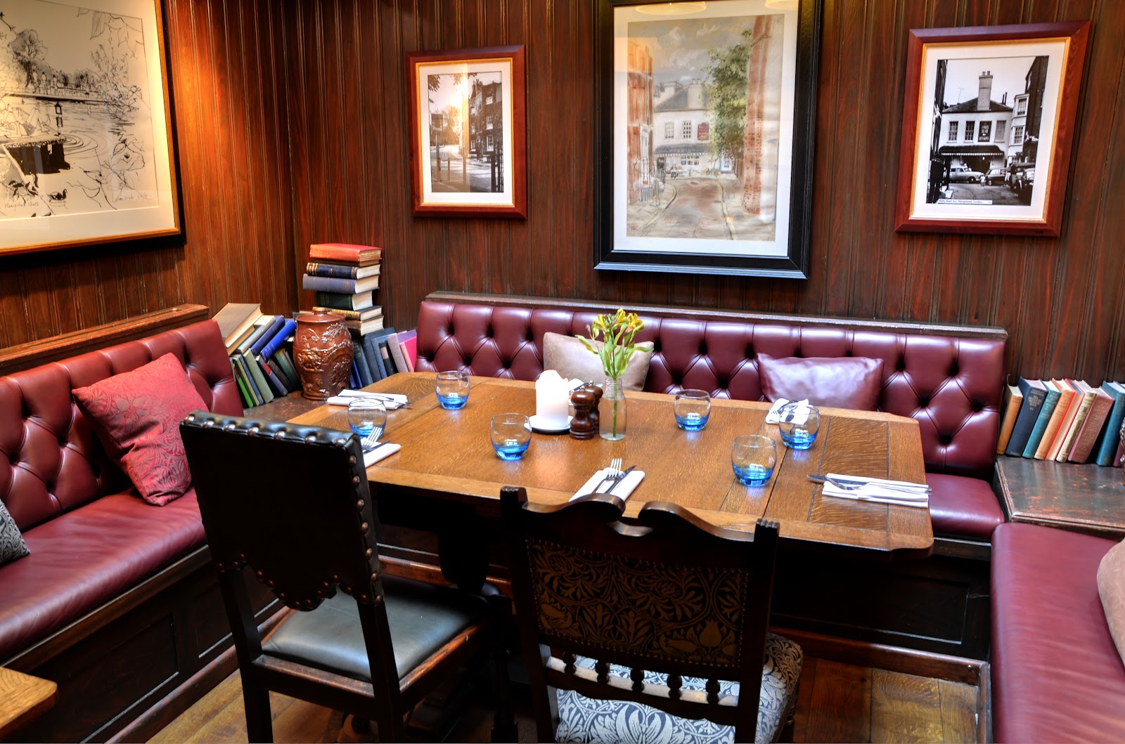 The Holly Bush, London