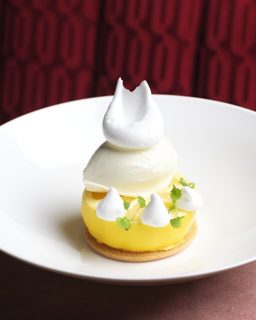 The Pem at Conrad London Westminster atmosphere