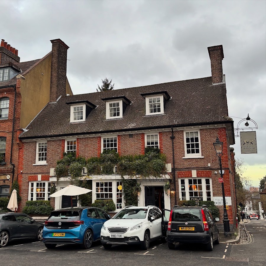 Cask ale pint at The Old White Bear